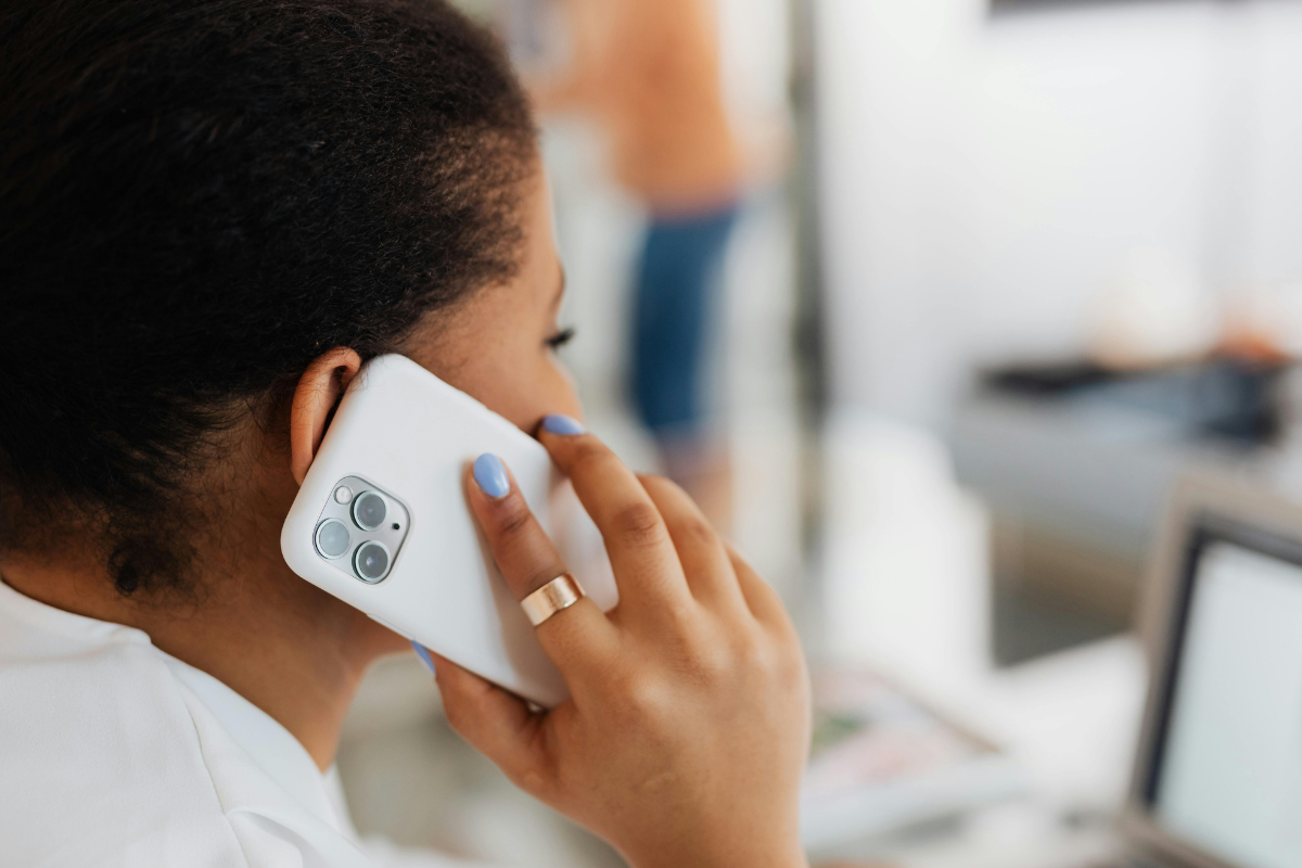 Woman talking on the phone